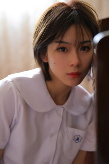娇妻会所裸体陪客户